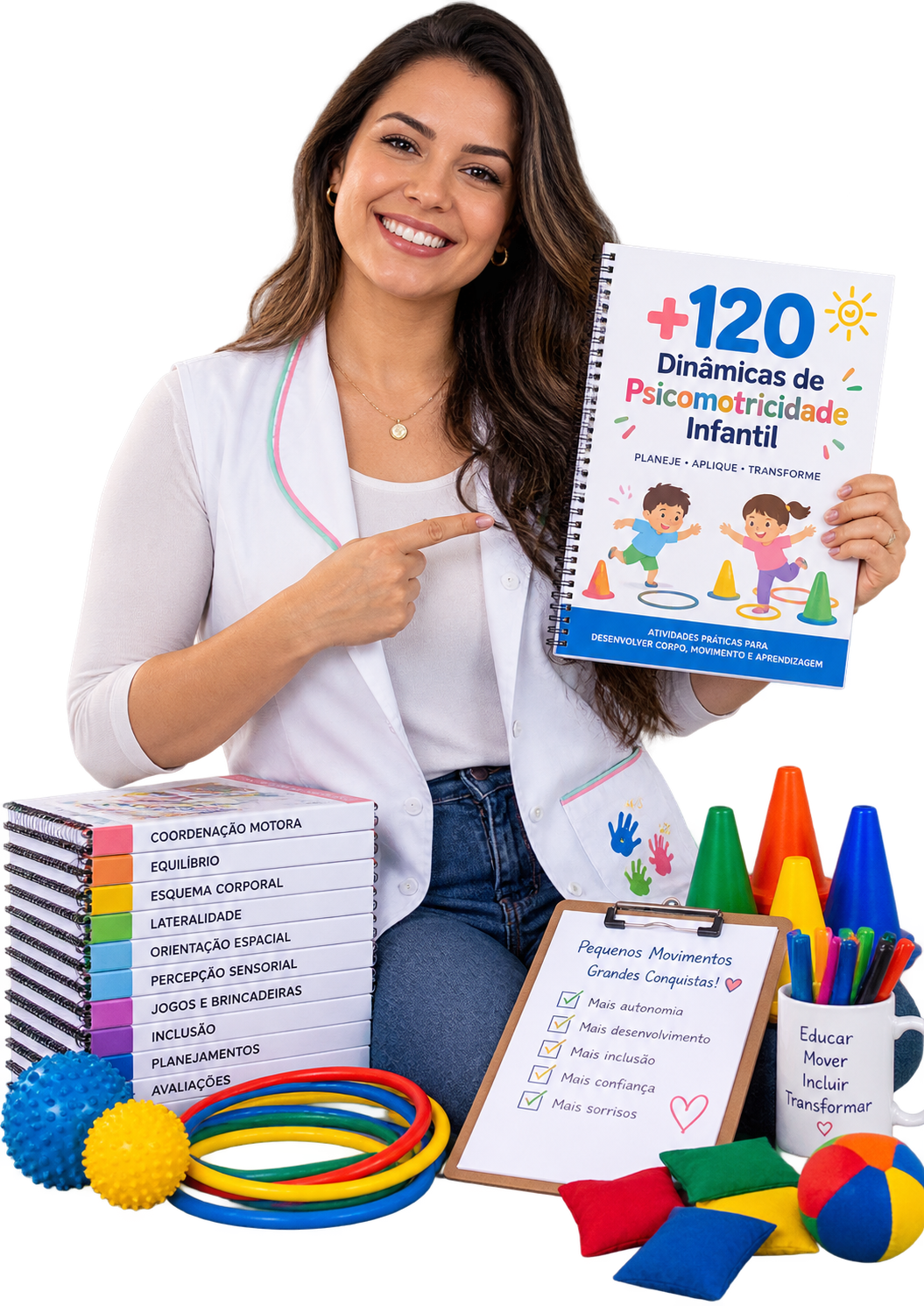 Profissional feliz mostrando o material de dinâmicas de psicomotricidade infantil